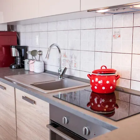 & Iva Apartament