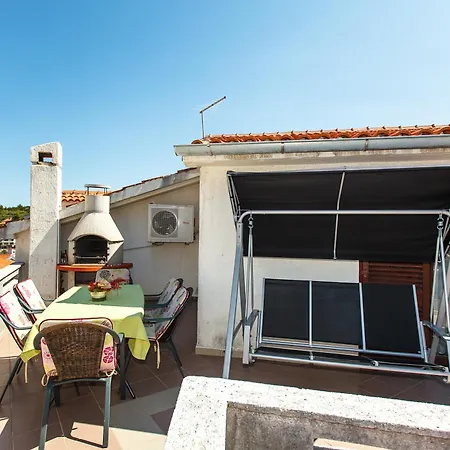 & Iva Apartament Vrbnik (Primorje-Gorski Kotar)